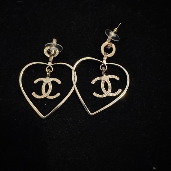 CHANEL Gold Iconic CC Earrings - Picture 1 of 6